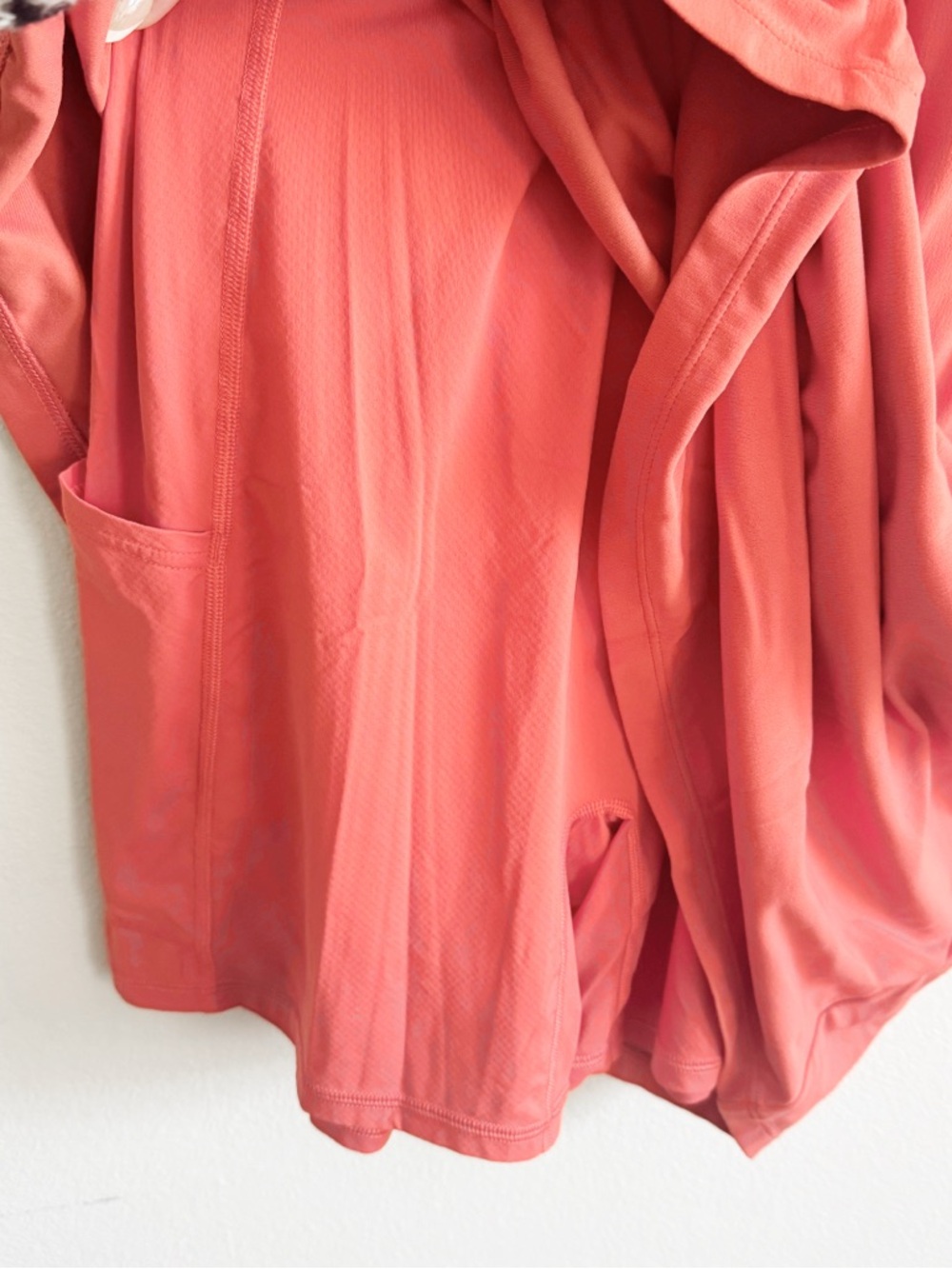 Patagonia Coral-Red Lightweight Athletic Dress large - Picture 3 of 6
